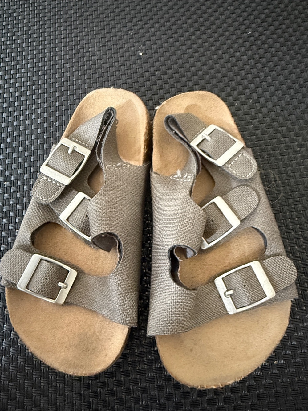 Kids Adjustable Gray Triple-Buckle Sandals